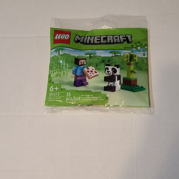 LEGO Minecraft Set with Steve and Baby Panda NWOT Ages 6+ 35 Pieces 30672 - Picture 1 of 5